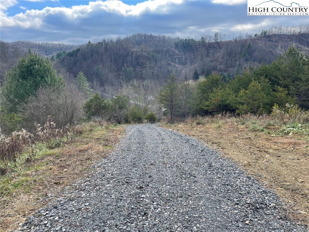 5 Big Helton Creek Road