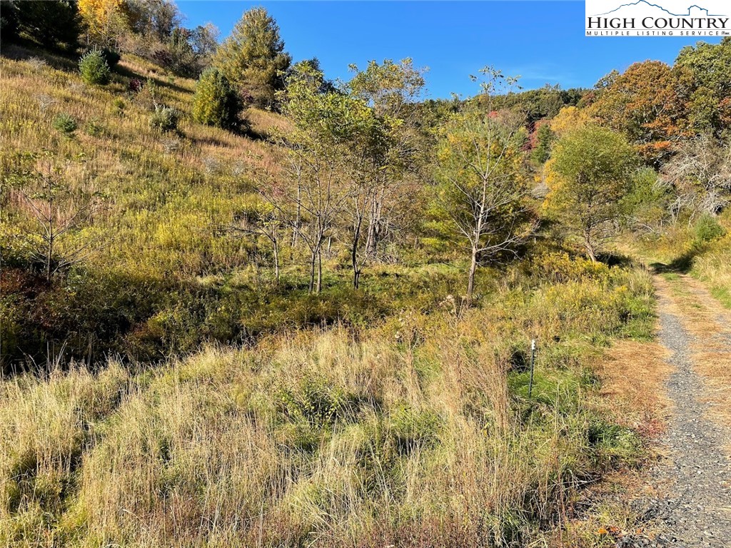 5 Big Helton Creek Road