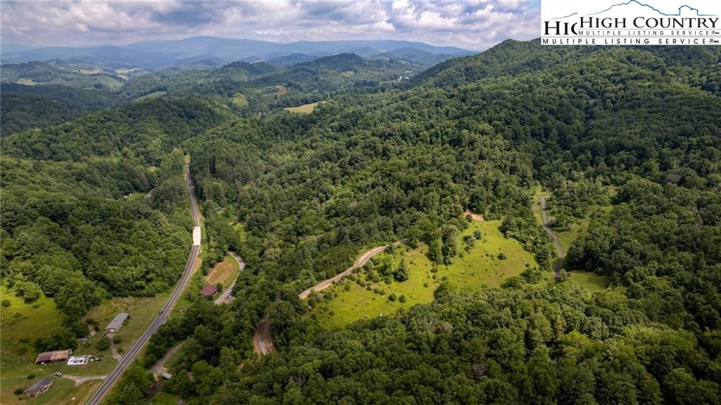 5 Big Helton Creek Road