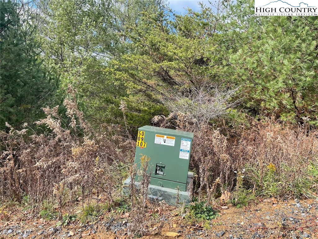 5 Big Helton Creek Road