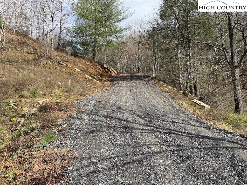 5 Big Helton Creek Road