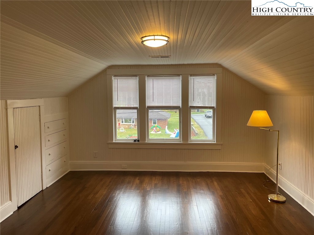 414 N Jefferson Avenue