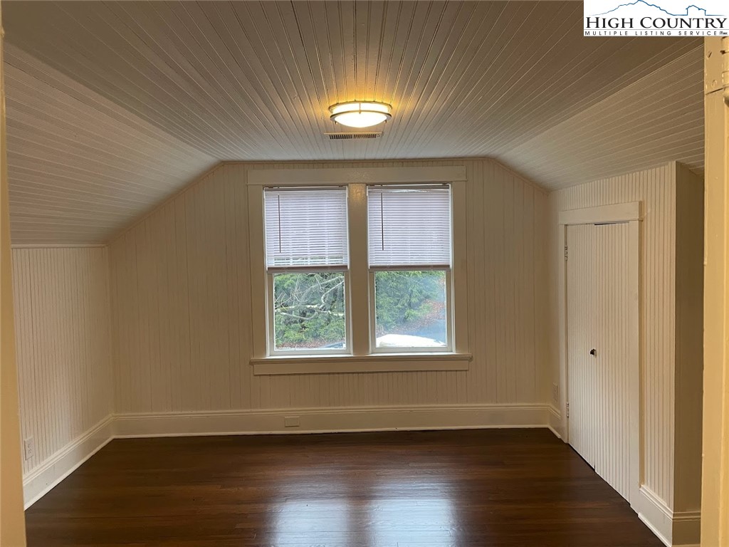 414 N Jefferson Avenue