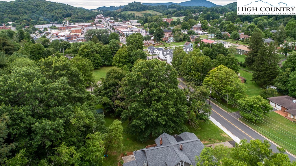 414 N Jefferson Avenue