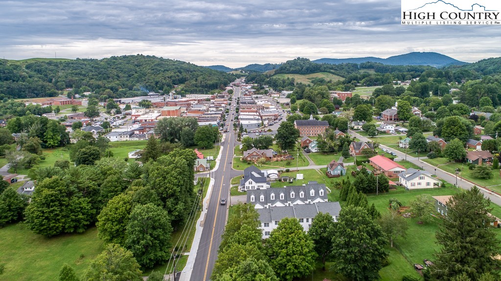 414 N Jefferson Avenue