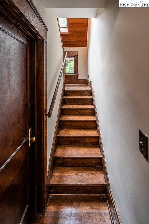 414 N Jefferson Avenue