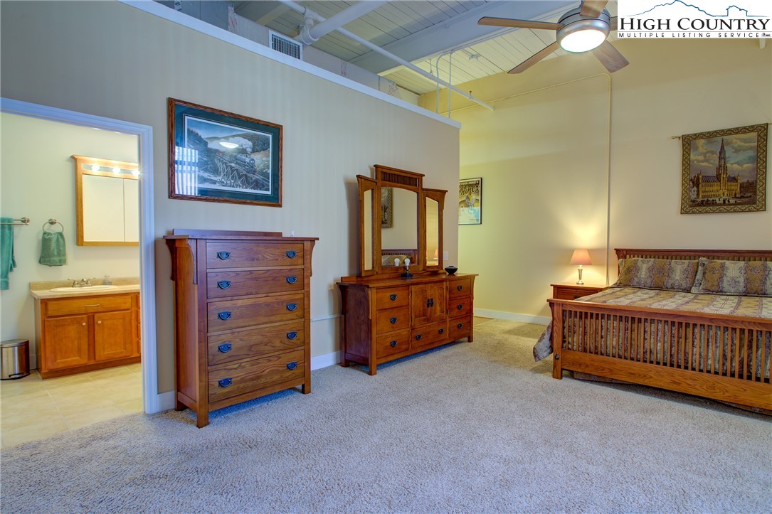 215 S Jefferson Avenue 215