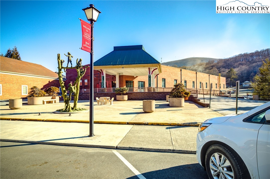 215 S Jefferson Avenue 215