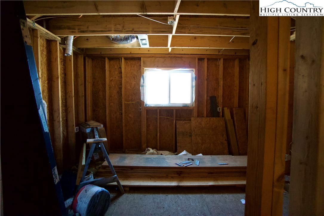 15031 Highway 88 West