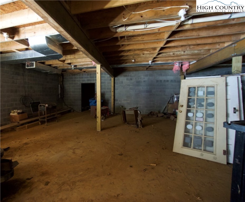 15031 Highway 88 West