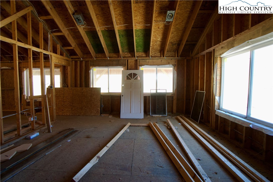 15031 Highway 88 West