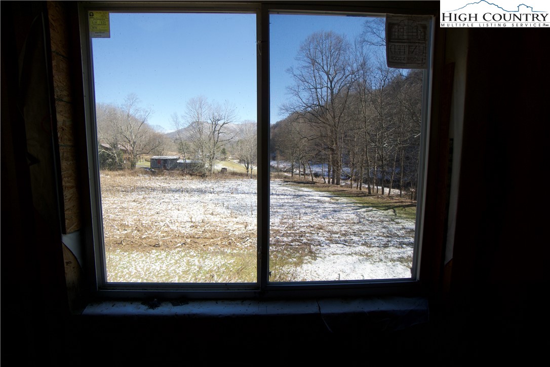 15031 Highway 88 West