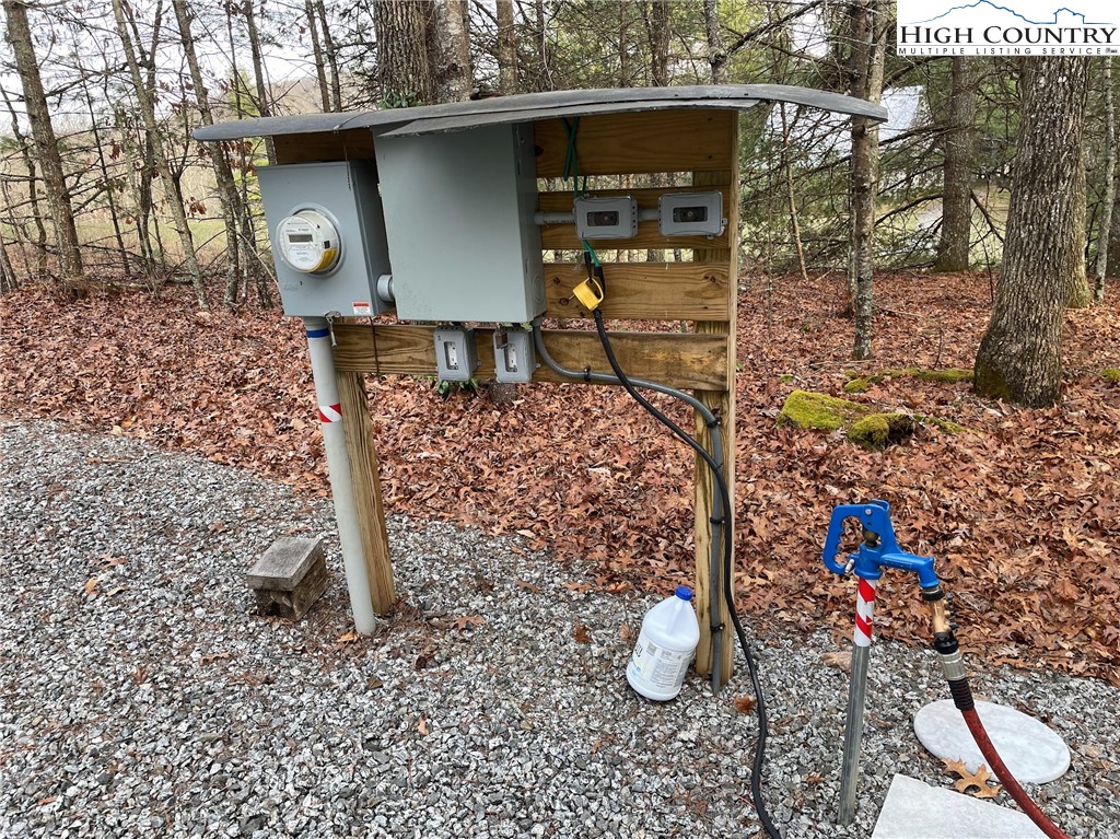 141 Maines Hill Lane