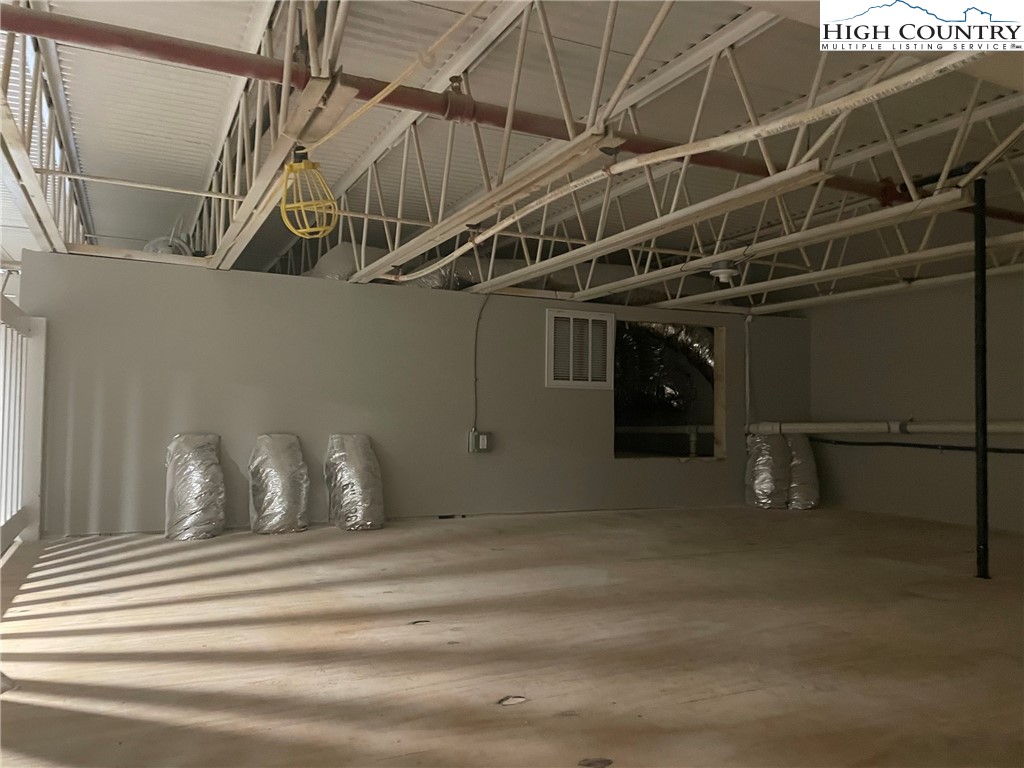 215 S. Jefferson Avenue 108