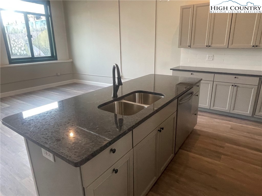 215 S. Jefferson Avenue 108