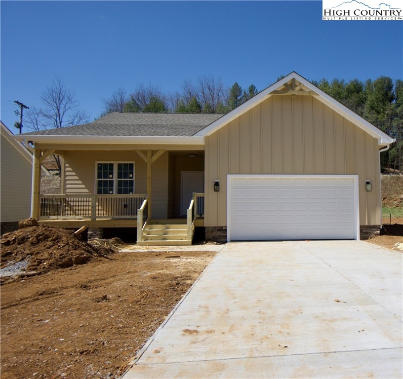 264 W Evergreen Street