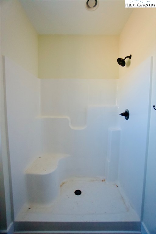 264 W Evergreen Street