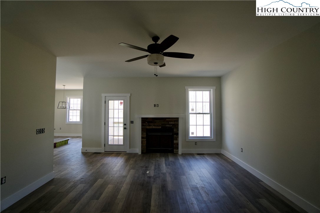 264 W Evergreen Street