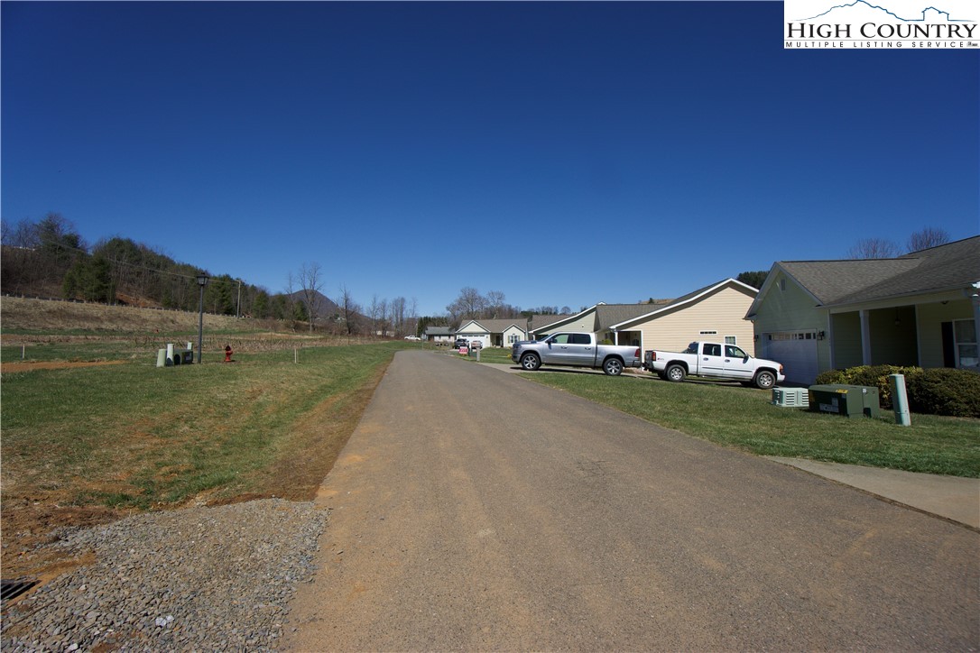 264 W Evergreen Street