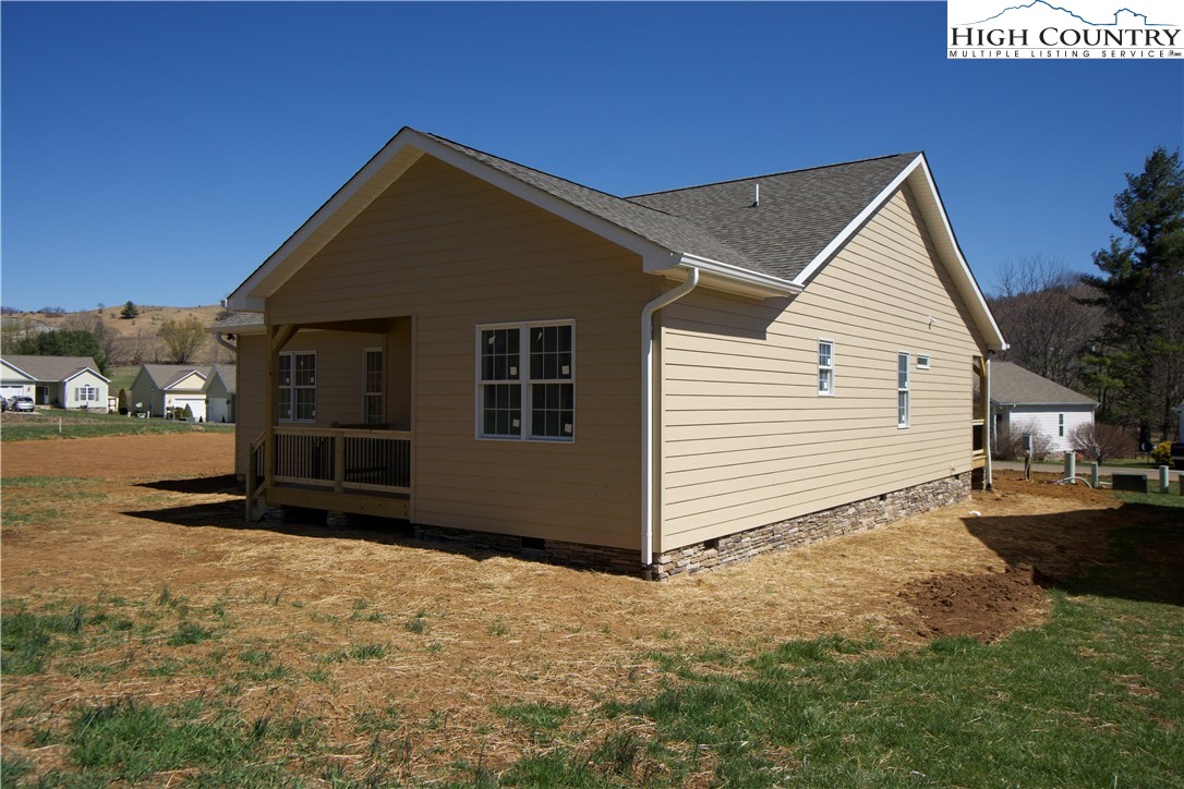 264 W Evergreen Street