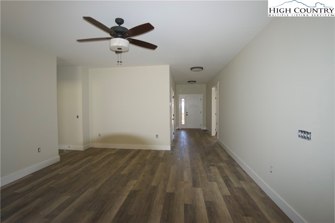 264 W Evergreen Street