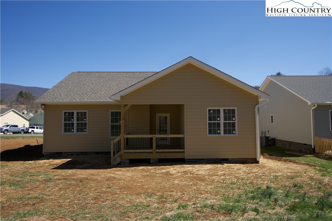 264 W Evergreen Street