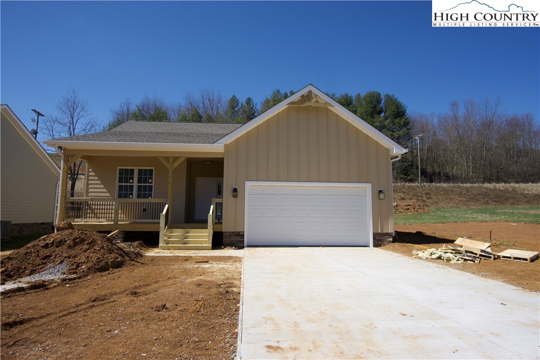 264 W Evergreen Street