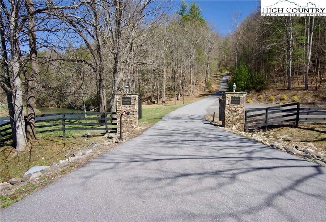 63 Stoney Brook Drive