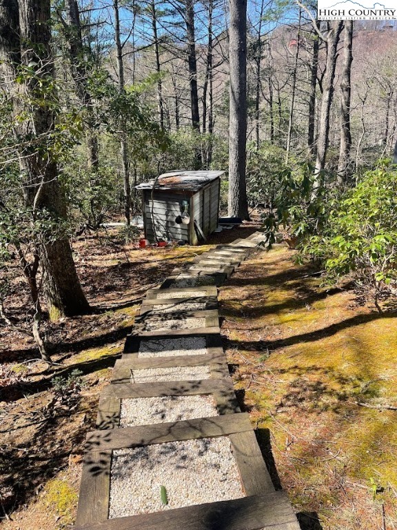 383 Bear Ridge Trail