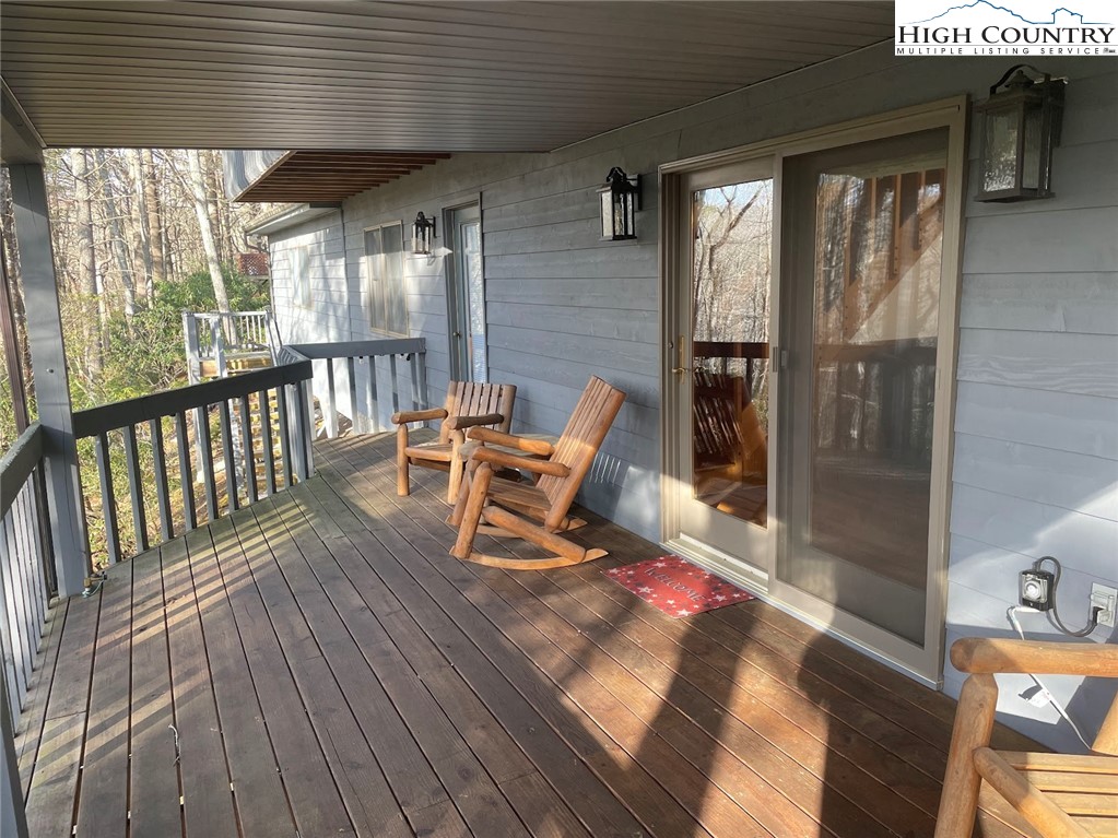 383 Bear Ridge Trail