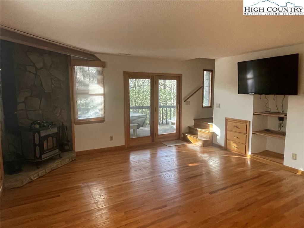 383 Bear Ridge Trail