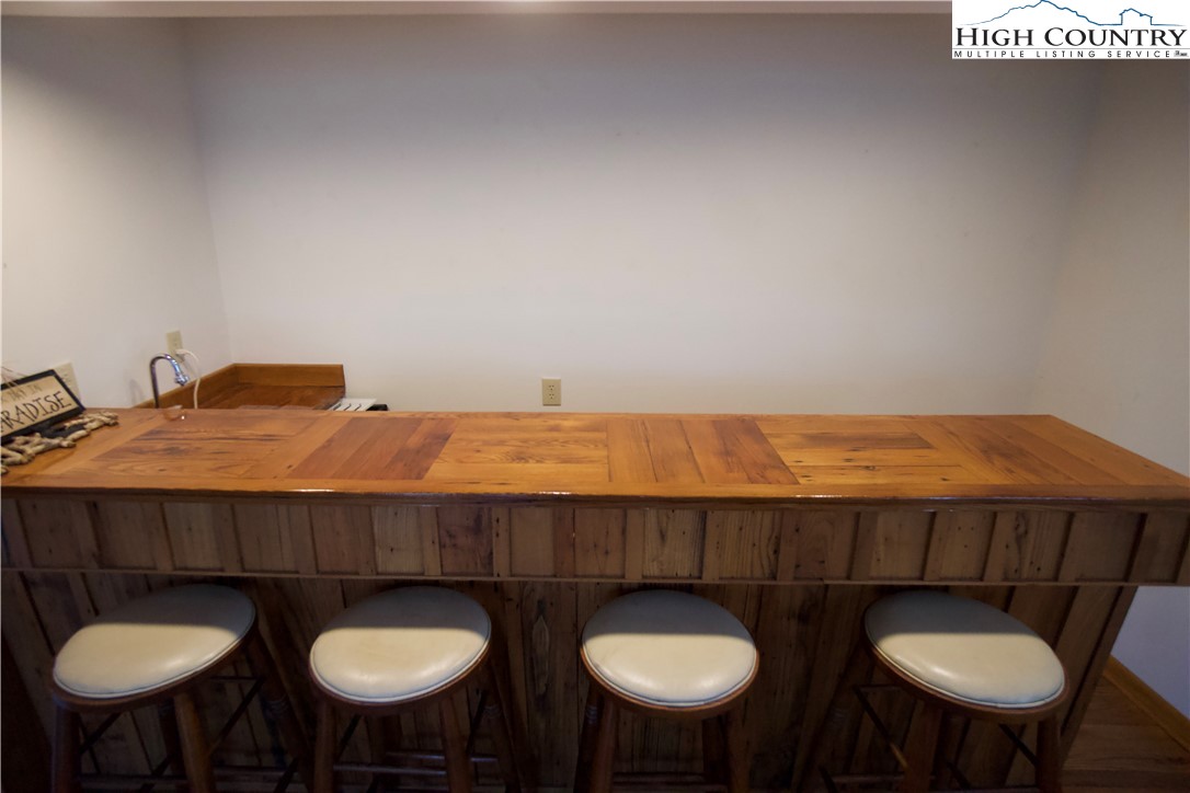 383 Bear Ridge Trail