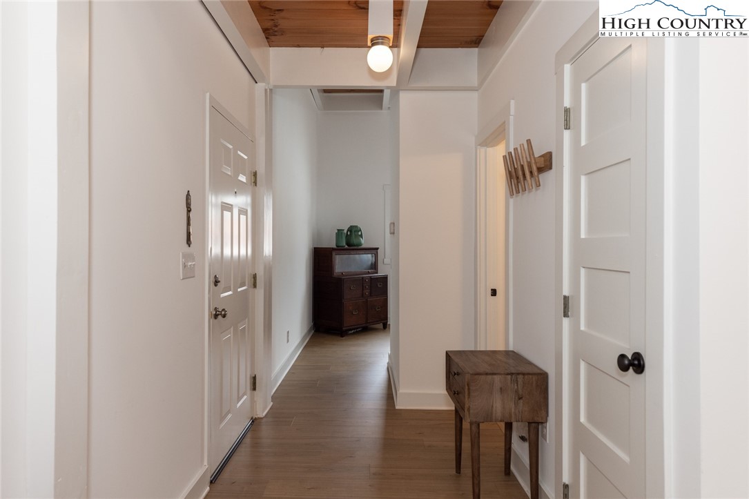 215 S Jefferson Avenue 212