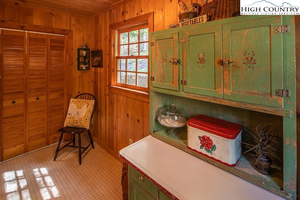 444 Chinquapin Ridge Road