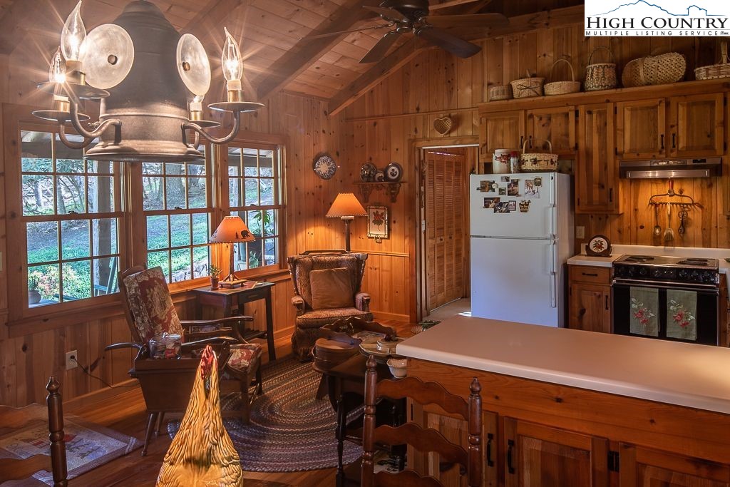 444 Chinquapin Ridge Road