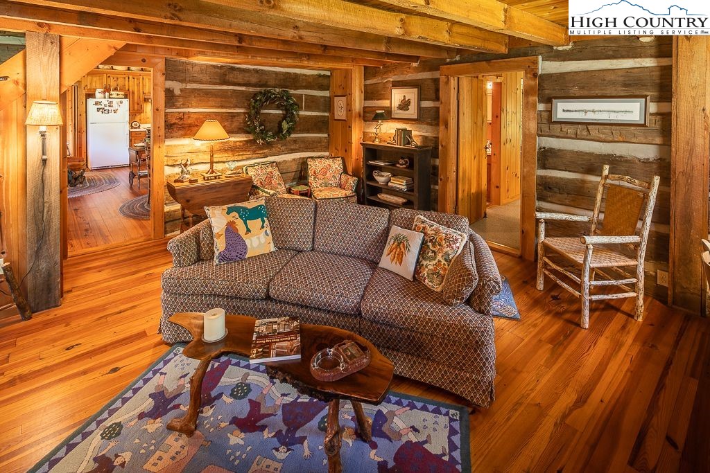 444 Chinquapin Ridge Road