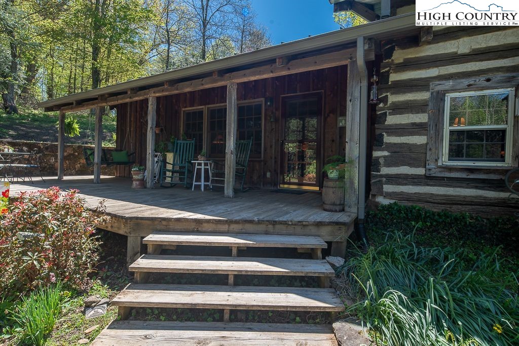 444 Chinquapin Ridge Road