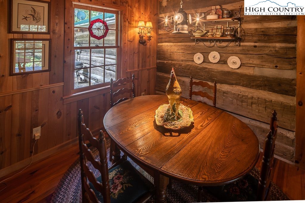 444 Chinquapin Ridge Road