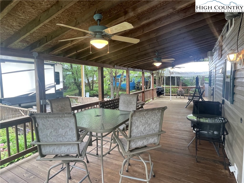 211 and 225 Finch Way