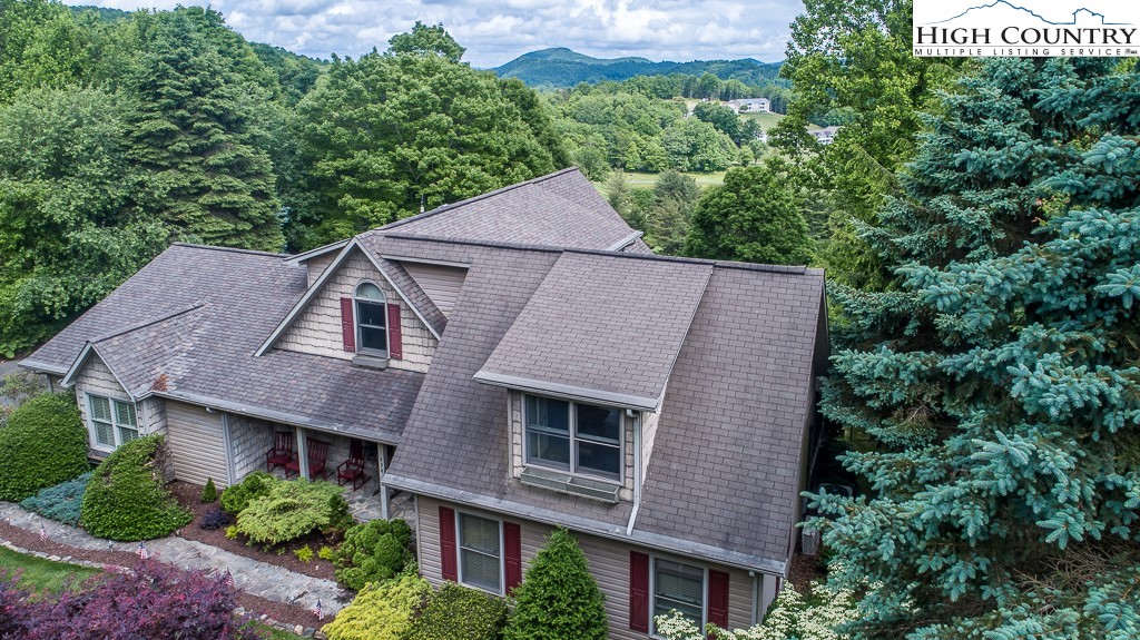 458 Fairway Ridge Drive