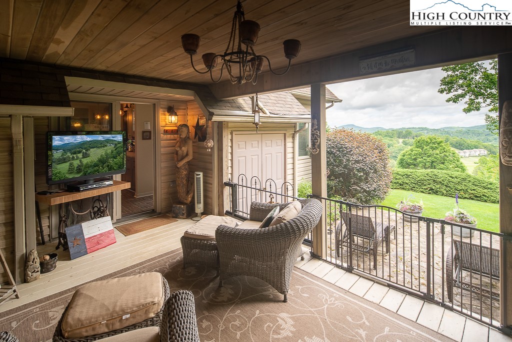 458 Fairway Ridge Drive