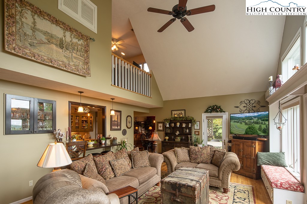 458 Fairway Ridge Drive