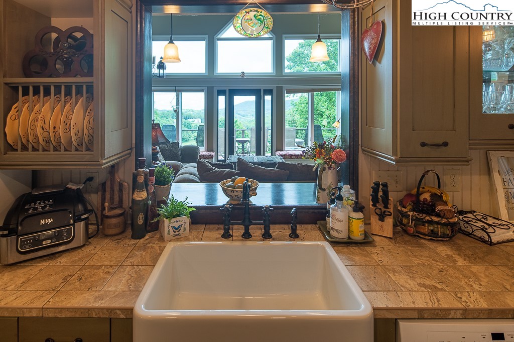 458 Fairway Ridge Drive