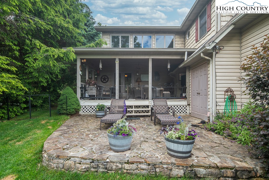 458 Fairway Ridge Drive