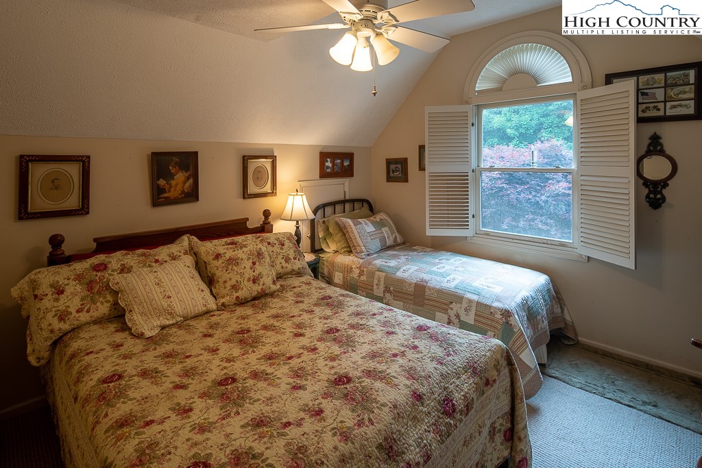 458 Fairway Ridge Drive