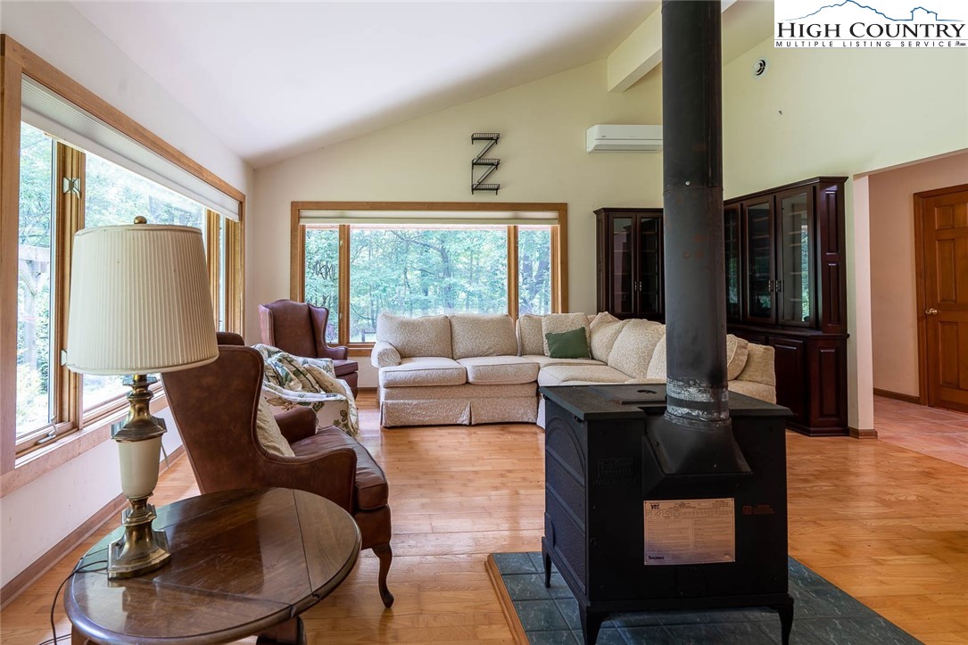 2918 Silas Creek Road