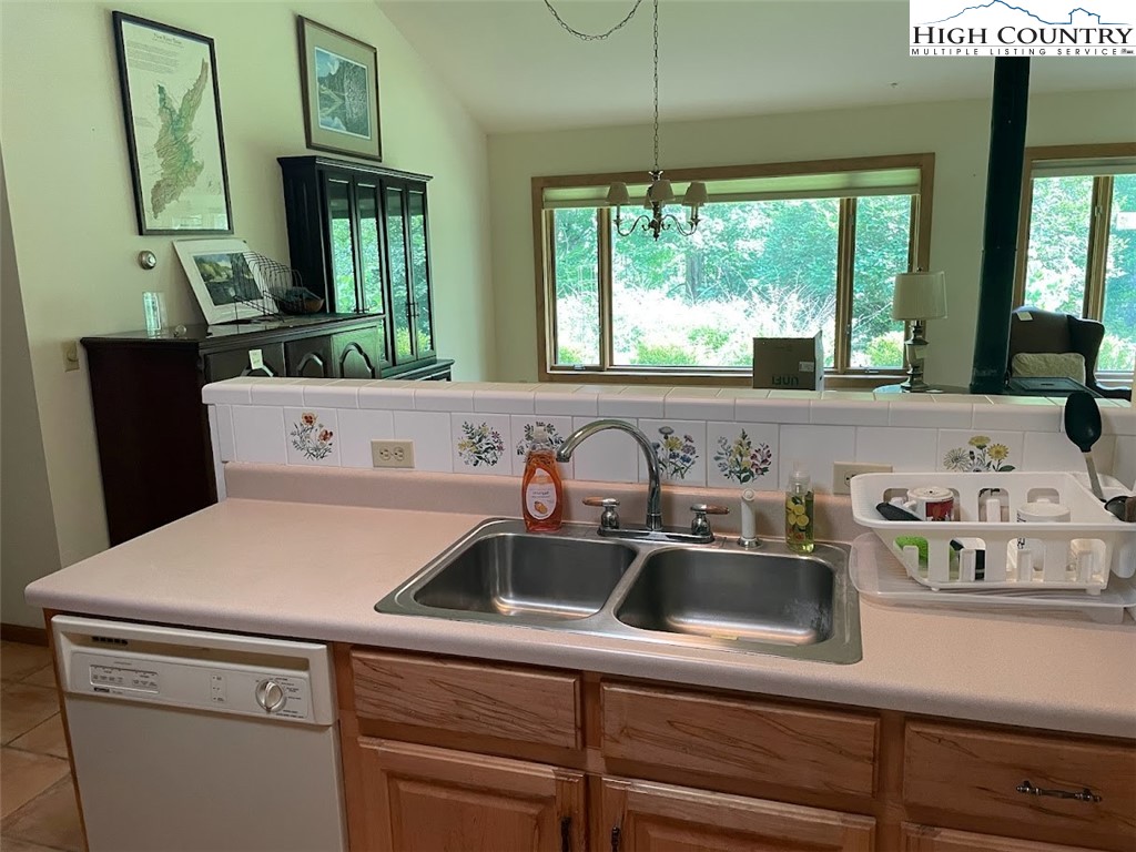 2918 Silas Creek Road