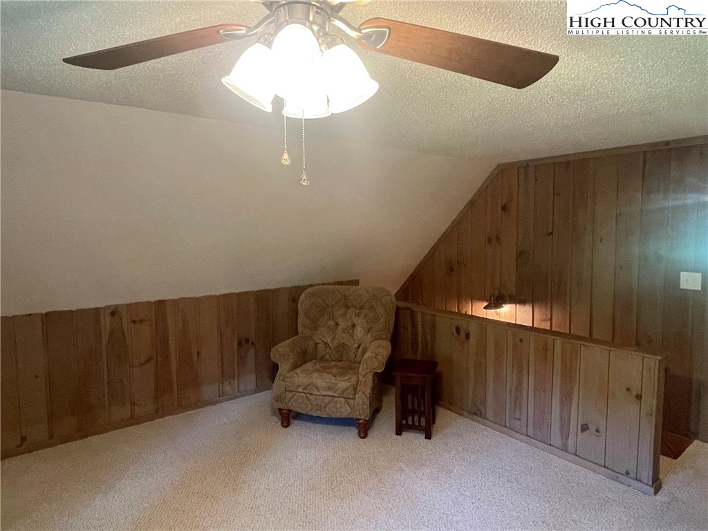 106 River Park Drive