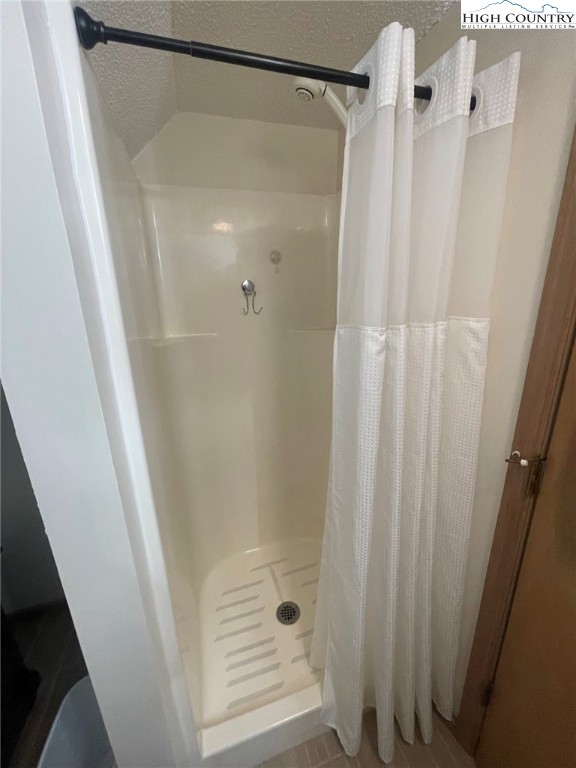 106 River Park Drive