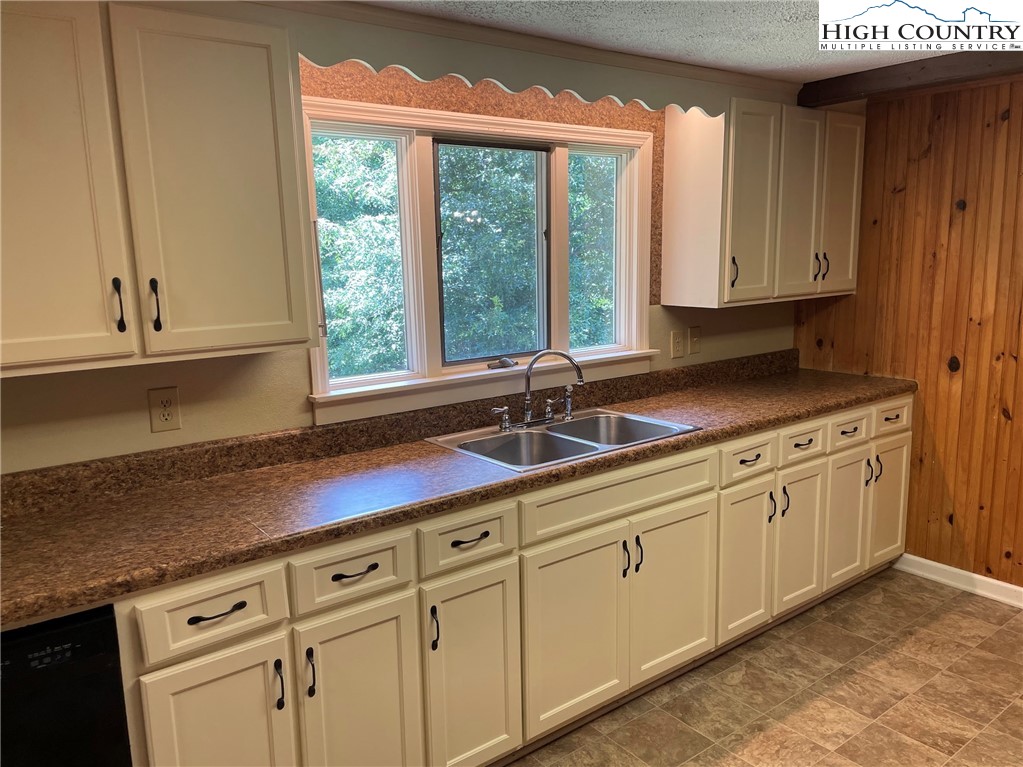 2383 Big Flatts Church Road